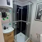 Nad Jeziorem Piasecznik Apartamento *
