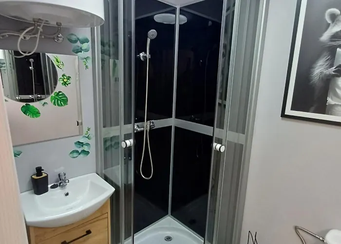 Nad Jeziorem Piasecznik Apartamento *